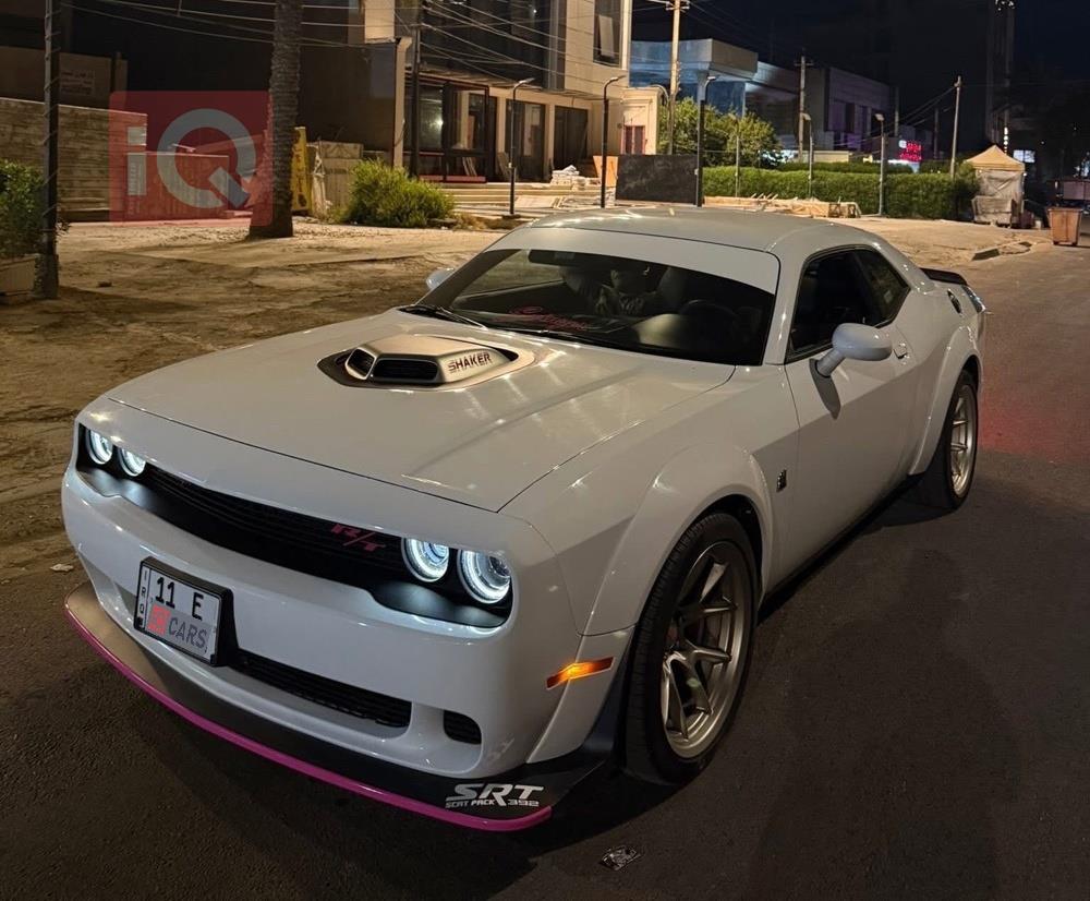 Dodge Challenger